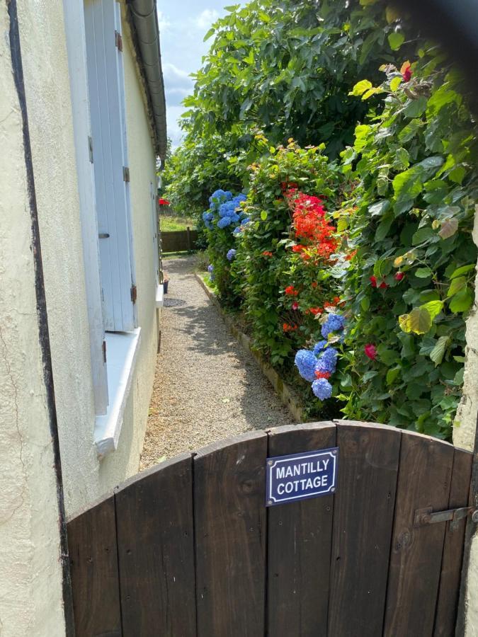 Mantilly Cottage Exteriör bild
